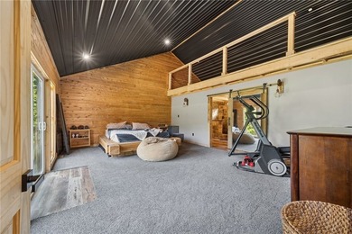 Ever dreamt of pulling into an expansive lodge style retreat - photo 17