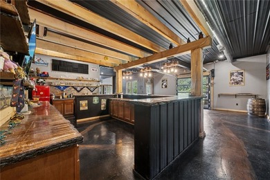 Ever dreamt of pulling into an expansive lodge style retreat - photo 28