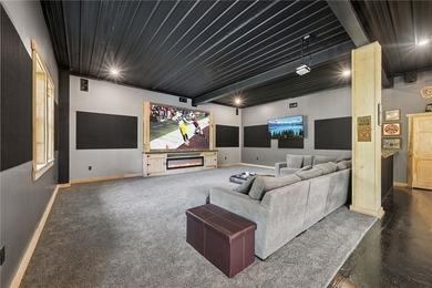 Ever dreamt of pulling into an expansive lodge style retreat - photo 31