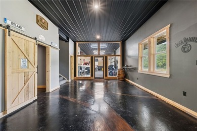 Ever dreamt of pulling into an expansive lodge style retreat - photo 36