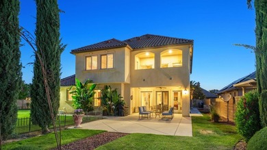 Step into luxury and timeless craftmanship in the prestigious - photo 40
