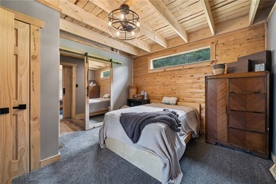 Ever dreamt of pulling into an expansive lodge style retreat - photo 41