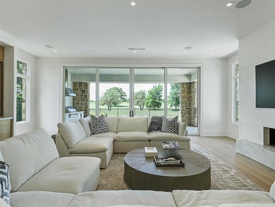 COMPLETELY REMODELED DOWN TO THE STUDS VAQUERO VILLA! This - photo 8