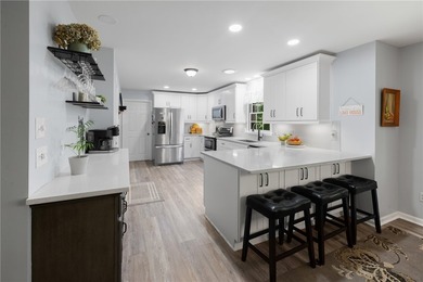 Discover an exceptional retreat in Westminster, where privacy - photo 14