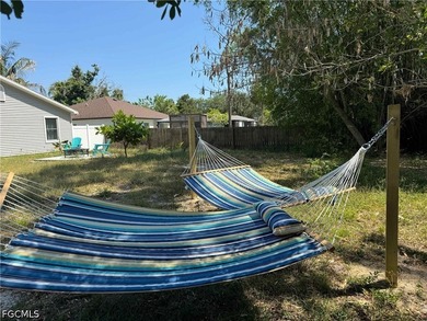 Gorgeous income-producing duplex in the highly coveted downtown - photo 15