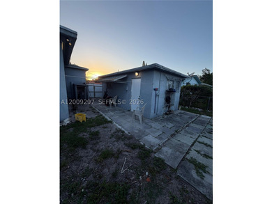 Beautiful and versatile duplex featuring a spacious 3-bedroom - photo 22