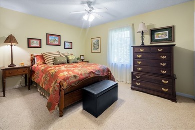 Discover an exceptional retreat in Westminster, where privacy - photo 22
