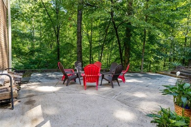 Discover an exceptional retreat in Westminster, where privacy - photo 31