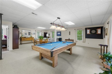 Discover an exceptional retreat in Westminster, where privacy - photo 32