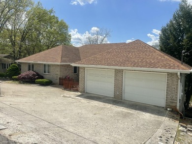 Owners says sell! Their loss, your gain. Looking for a lakeview - photo 4