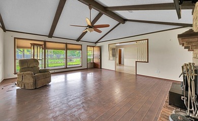 Idealic country place. Make it your own. Beautiful 6.02 acres - photo 5