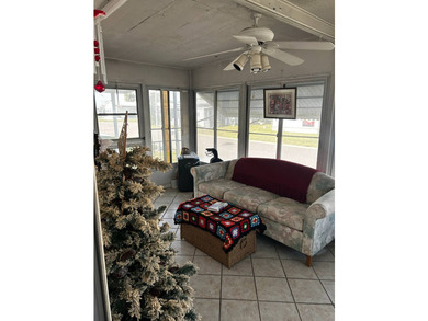 Swan Lake 55+ Mobile Home Community This is a mobile home for - photo 4
