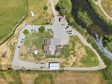 Spectacular riverfront retreat on 20 irrigated acres, secluded - photo 7