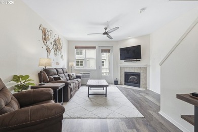 Modern townhome living just steps from the Columbia River - photo 13
