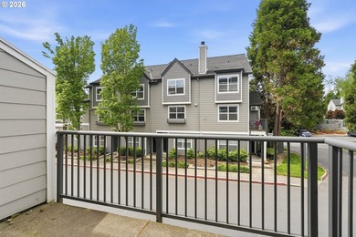 Modern townhome living just steps from the Columbia River - photo 25