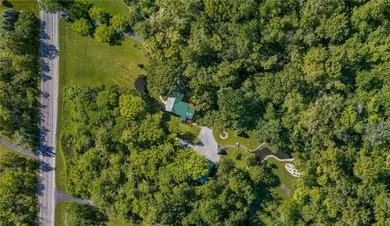 Welcome to your own private sanctuary! This stunning - photo 2