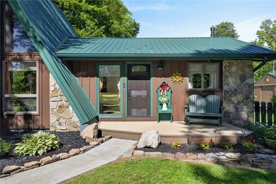Welcome to your own private sanctuary! This stunning - photo 3