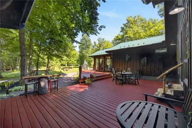 Welcome to your own private sanctuary! This stunning - photo 8