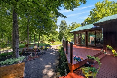 Welcome to your own private sanctuary! This stunning - photo 9