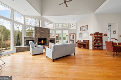 Welcome to one of Cascade Heights' most extraordinary properties - photo 12