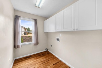 Welcome to lakefront living on Lyman Lake. This 2,796 sq. ft - photo 12