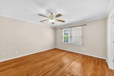Welcome to lakefront living on Lyman Lake. This 2,796 sq. ft - photo 13