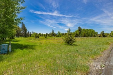 Build your dream home on a premium golf course lot with - photo 17
