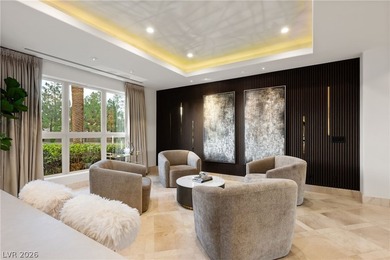 An oasis of amazing trees and greenery, Spanish Trail is an - photo 21
