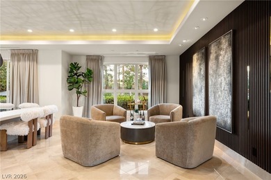 An oasis of amazing trees and greenery, Spanish Trail is an - photo 22