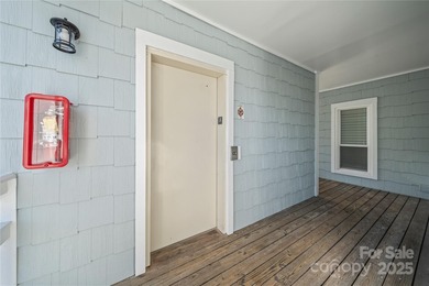 Don't miss this beautifully appointed end-unit condo with