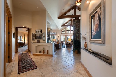 This luxurious 5,847 square-foot mountain and executive retreat - photo 6