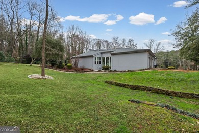 Welcome to one of Cascade Heights' most extraordinary properties - photo 55