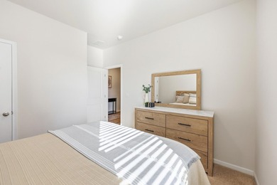 Welcome home to this beautifully maintained 4-bedroom, 2-bath - photo 22