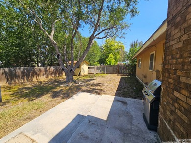 Charming 3-bedroom, 2-bath home nestled in the heart of Seguin!