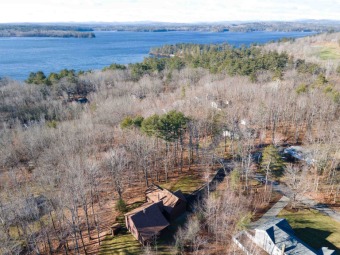 Lake Winnipesaukee Home Sale Pending in Tuftonboro New Hampshire