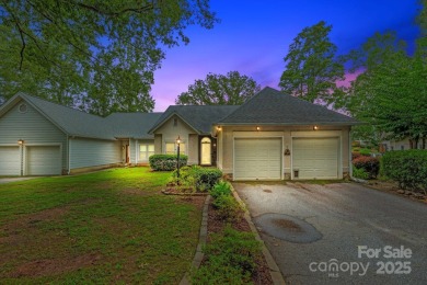 Lake Townhome/Townhouse For Sale in Campobello, South Carolina