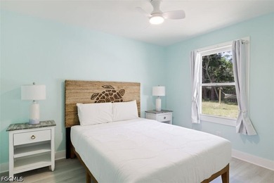 Gorgeous income-producing duplex in the highly coveted downtown - photo 11