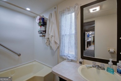 Looking for a private 2-bedroom home on acreage with no HOA? - photo 7