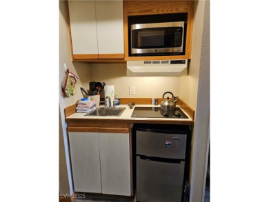 Adventure awaits at this cozy studio in Cedar Breaks Lodge, just