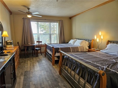 Adventure awaits at this cozy studio in Cedar Breaks Lodge, just