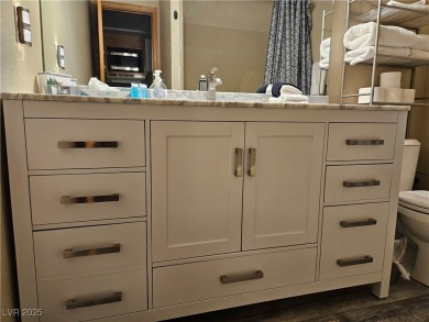 Adventure awaits at this cozy studio in Cedar Breaks Lodge, just