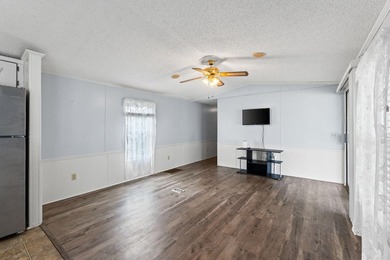 CURRENTLY UNDER CONTRACT, SELLER WILL CONSIDER BACKUP OFFERS - photo 5