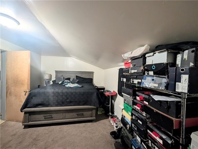 Another Rockin' Rochester Property! 3-bedroom, 1-bath home - photo 9