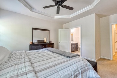 Enjoy low-maintenance living in the highly desirable River Falls - photo 15