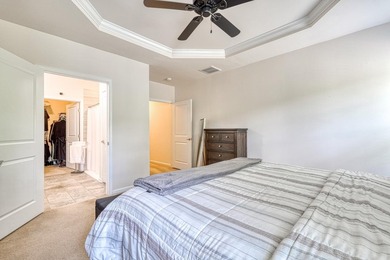 Enjoy low-maintenance living in the highly desirable River Falls - photo 16