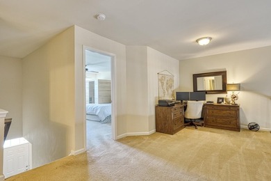 Enjoy low-maintenance living in the highly desirable River Falls - photo 21