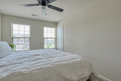 Enjoy low-maintenance living in the highly desirable River Falls - photo 25