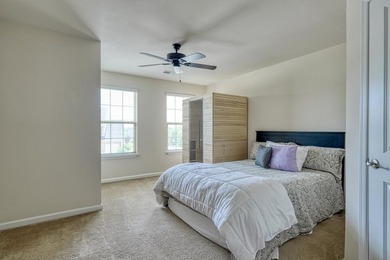 Enjoy low-maintenance living in the highly desirable River Falls - photo 29