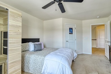 Enjoy low-maintenance living in the highly desirable River Falls - photo 30