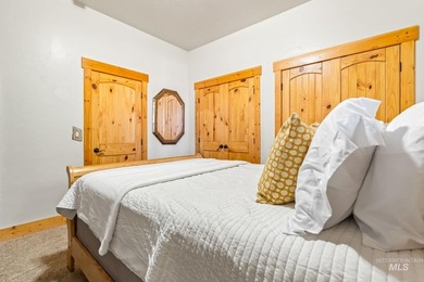 Rare opportunity to own a stunning log cabin retreat PLUS an - photo 35